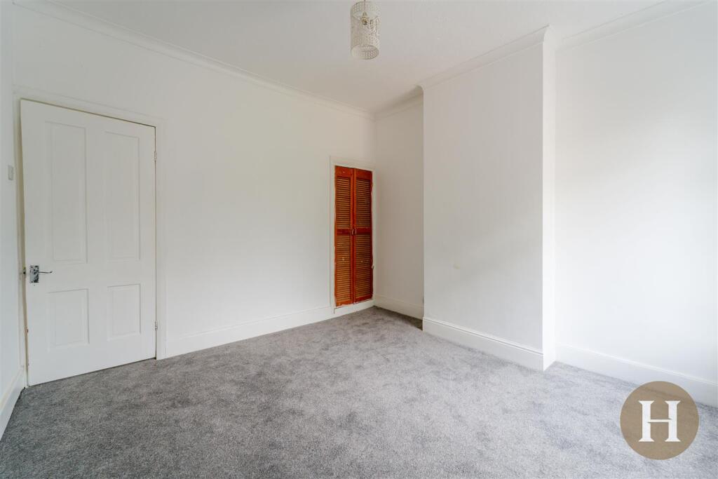 Hadleigh Estate Agents-13.jpg