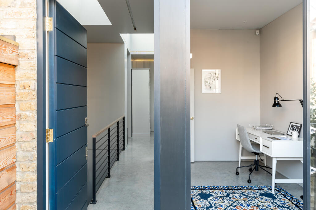 302326 - 1a Nascot Street_The Modern House (17)...