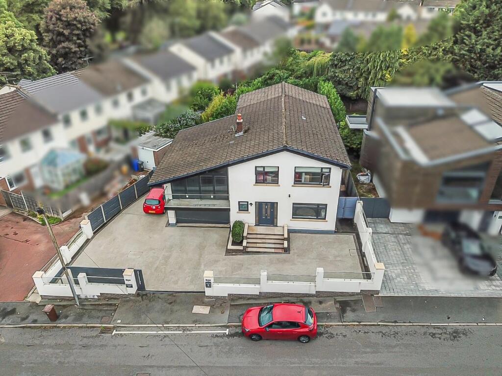 1 Woodstock Drive External (7).jpg