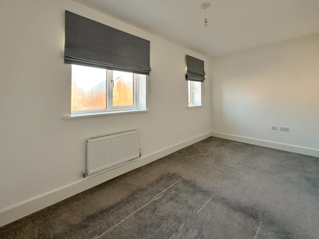 Second bedroom