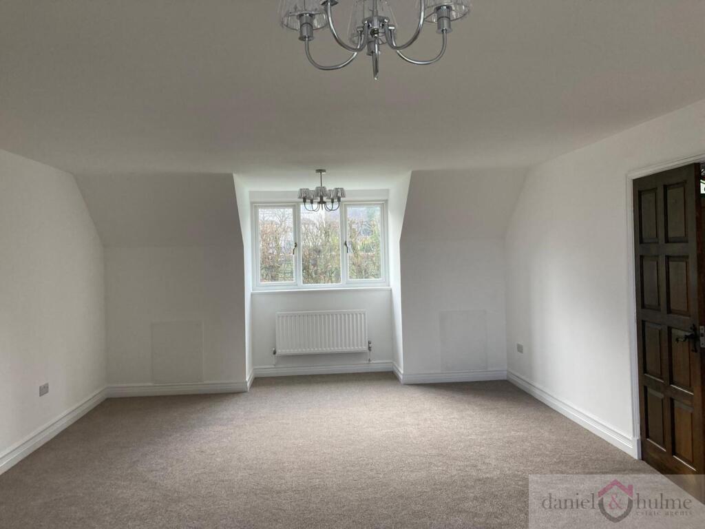 WhatsApp Image 2025-02-19 at 15.53.08 (16).jpeg