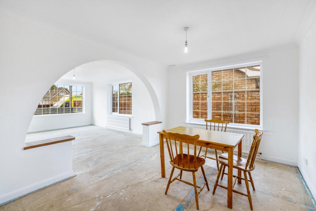 38 Cathedral Drive (Spalding)-13