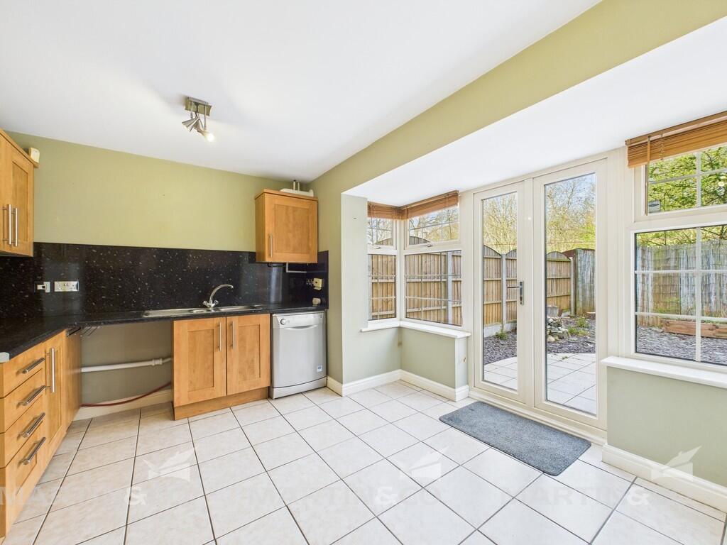 CAM02406G0-PR0435...