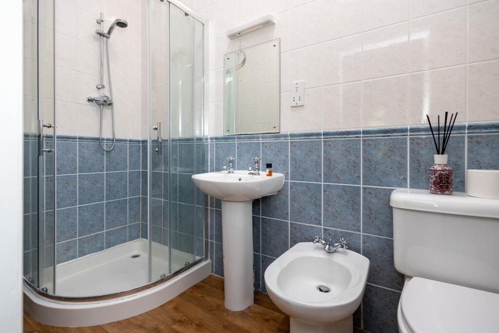 Family bathroom