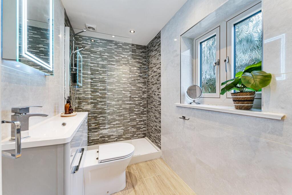 En Suite 3