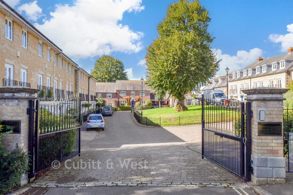 Woodlands Gated Entrance