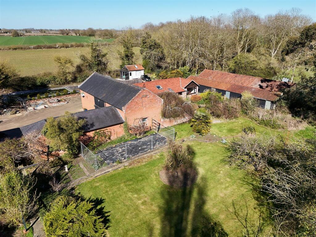 DJI_20250401153602_0019_D.jpg