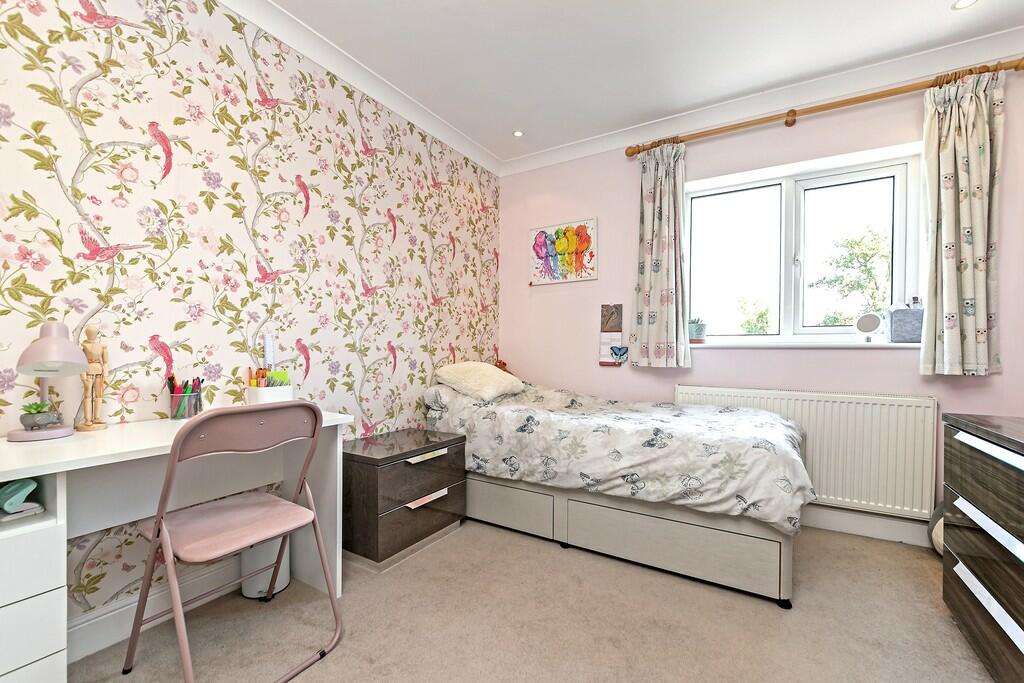 spare bedroom pic