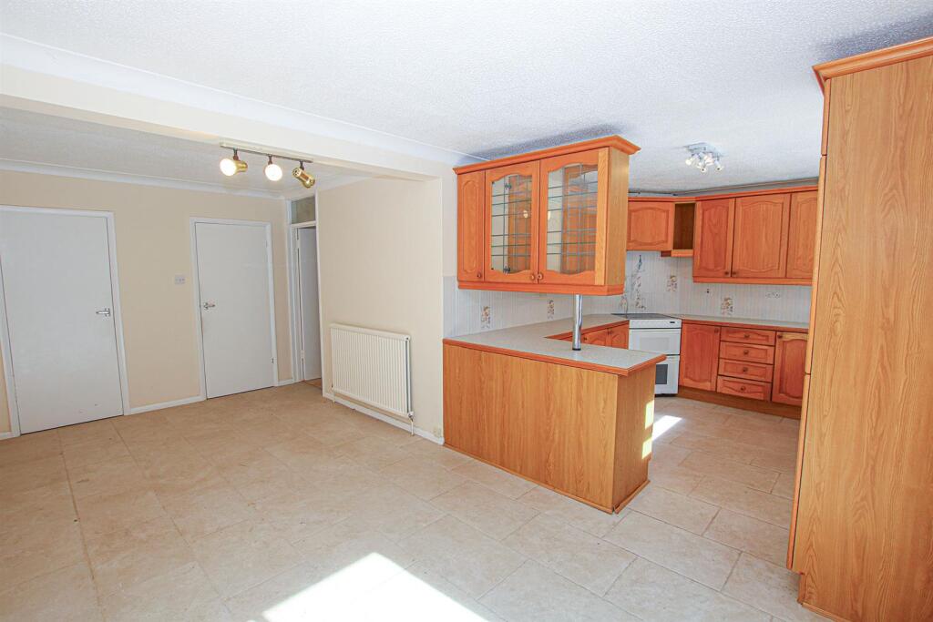 IMG_5998 KIT DNG.jpg