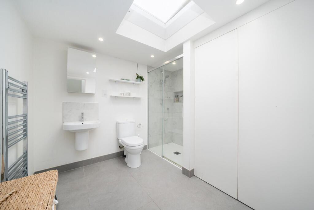 Cornwall Grove 5 W4 Ph3.jpg