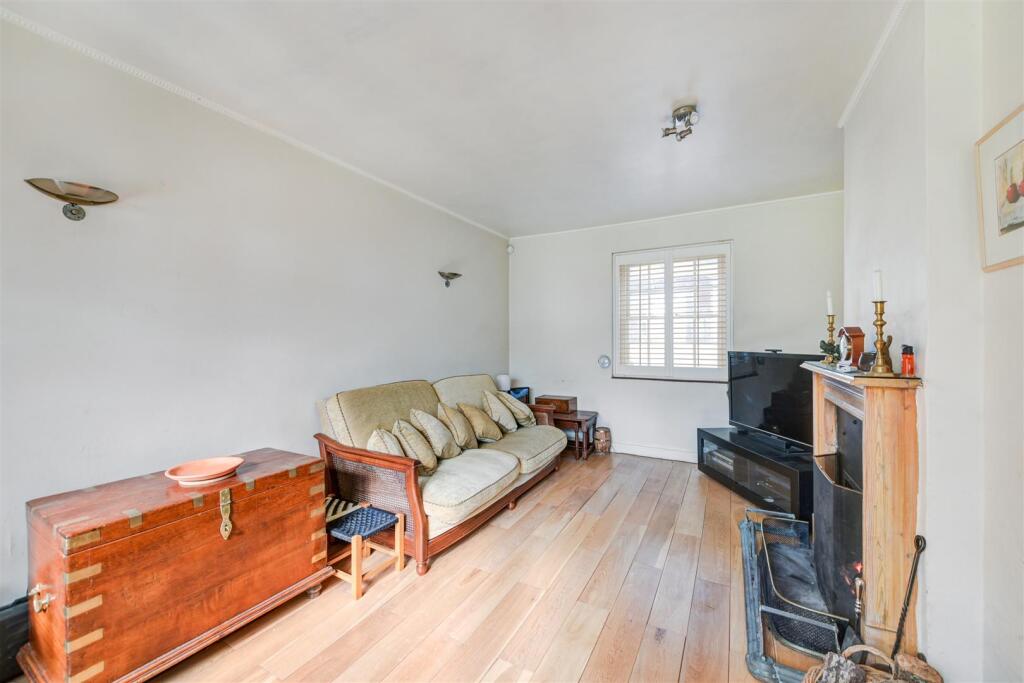 SADDLECOMBE COTTAGE  (1).jpg