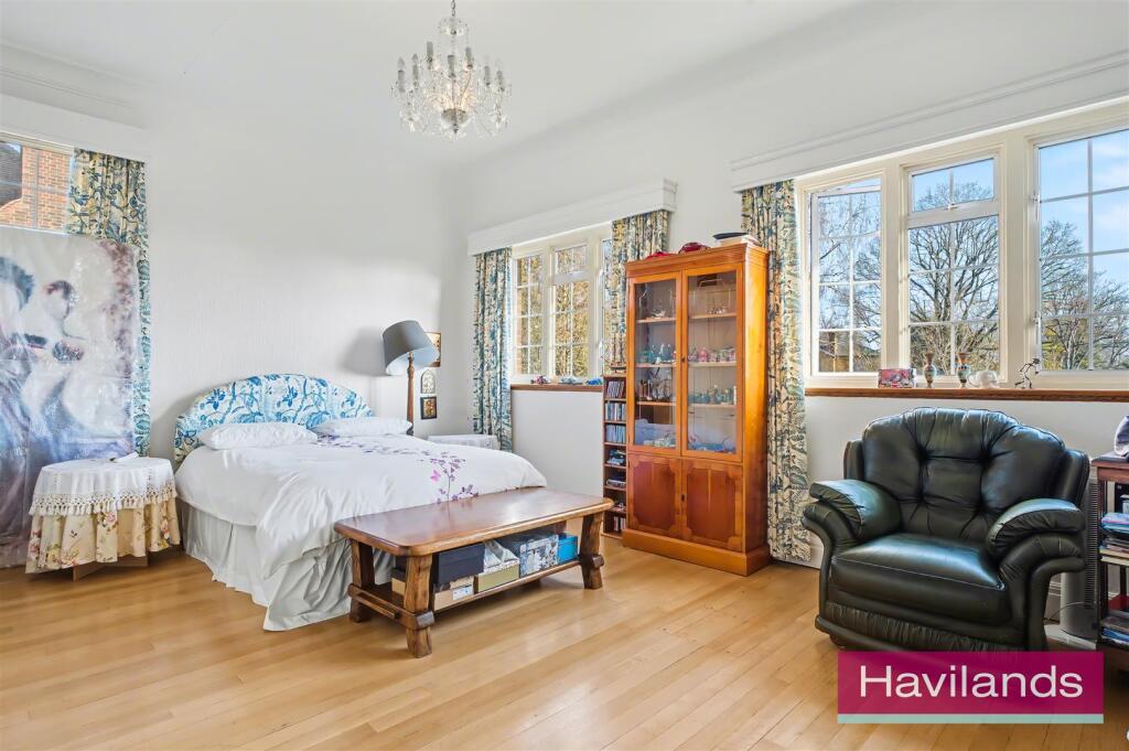 Cannon Hill N14 7DJ-33.jpg