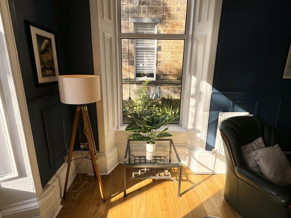 Lounge 4