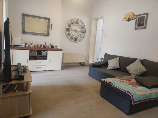 Flat 4, 93 High SS Lounge 2