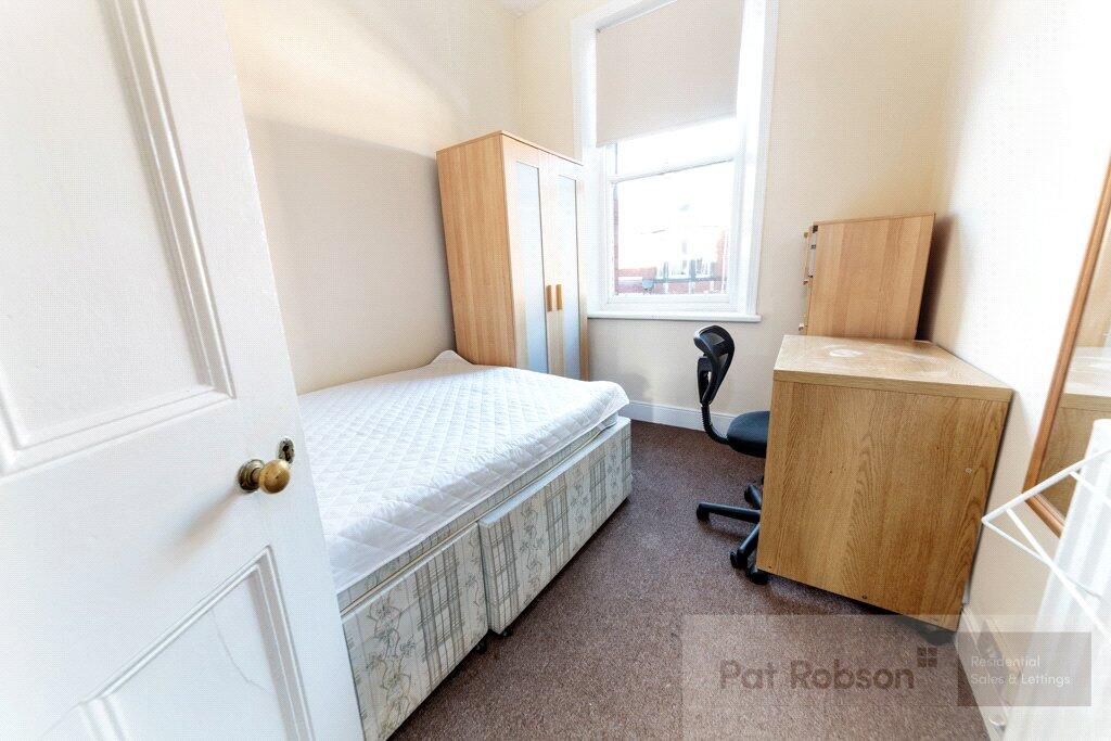 Picture 11