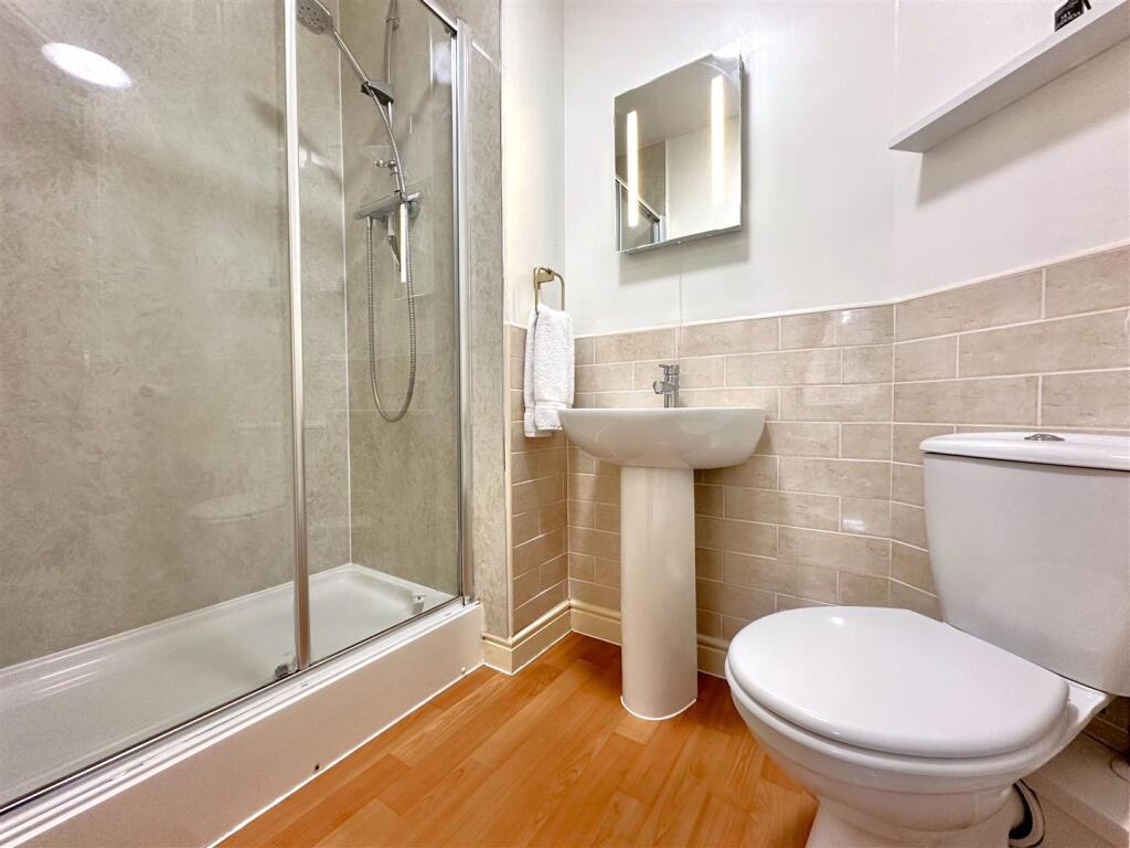 En-Suite Shower Room 219
