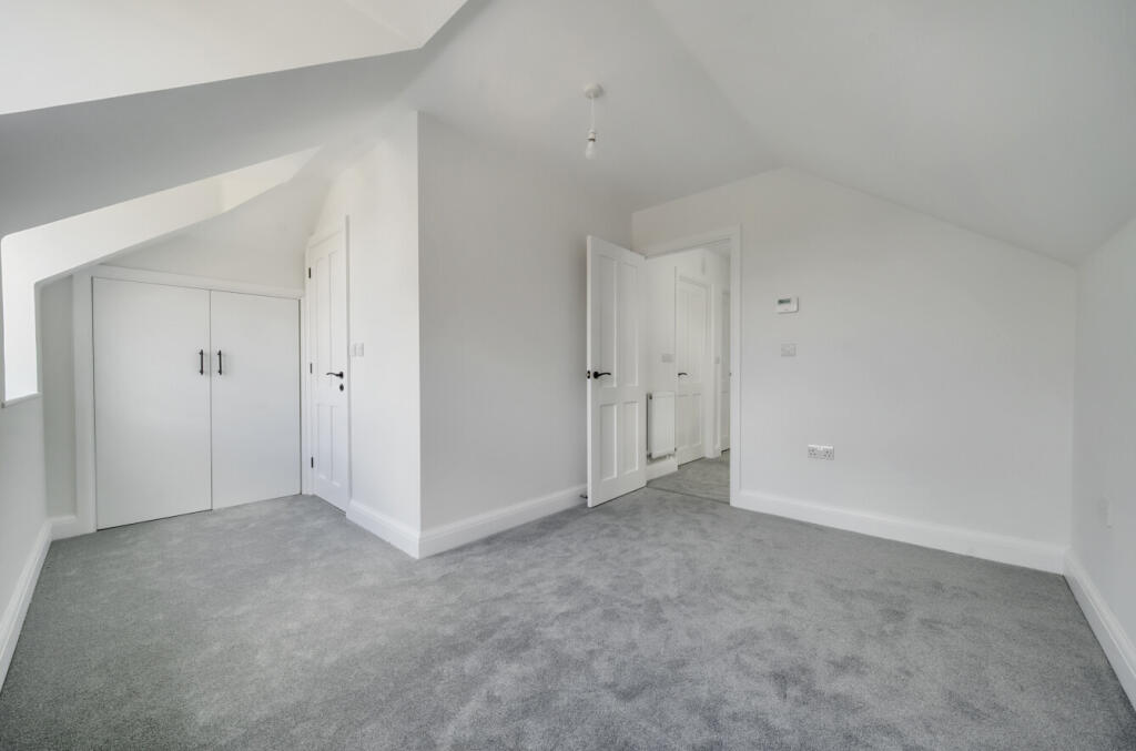 1320665-16-686bd0...