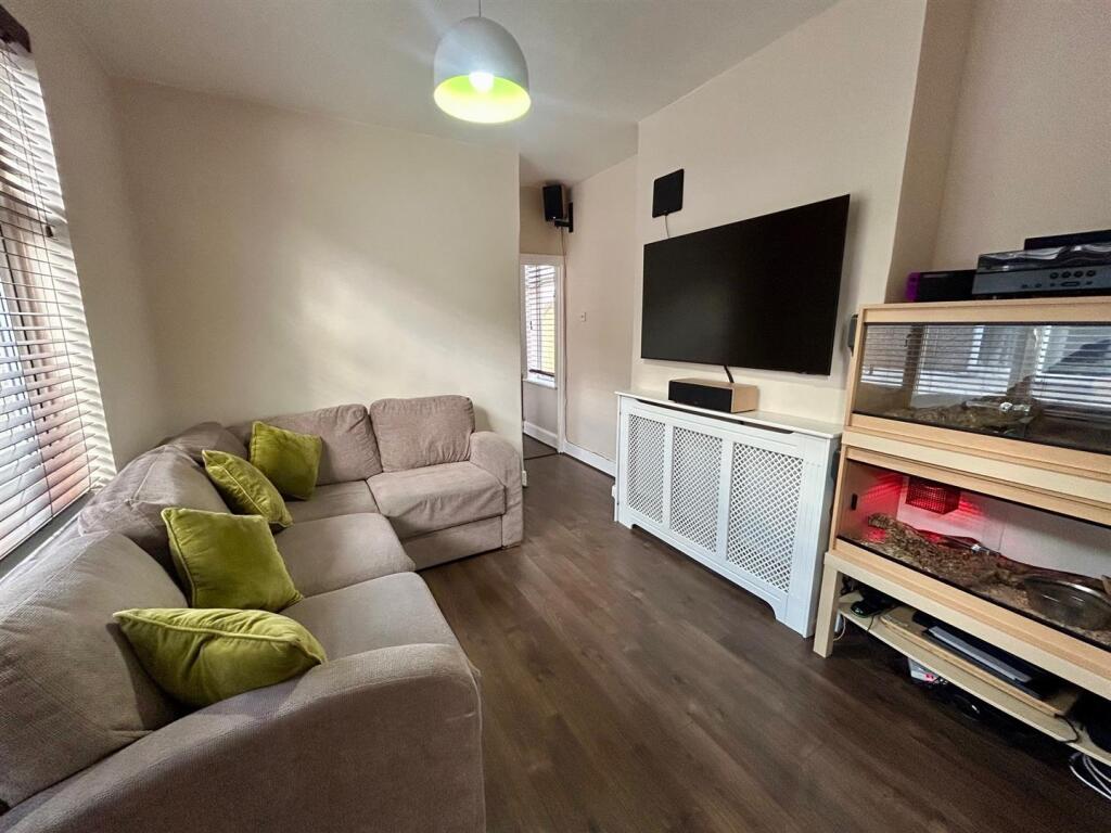 119a westward road 2.jpg