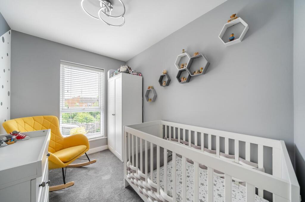 18 Whernside, Rugby (9).jpg