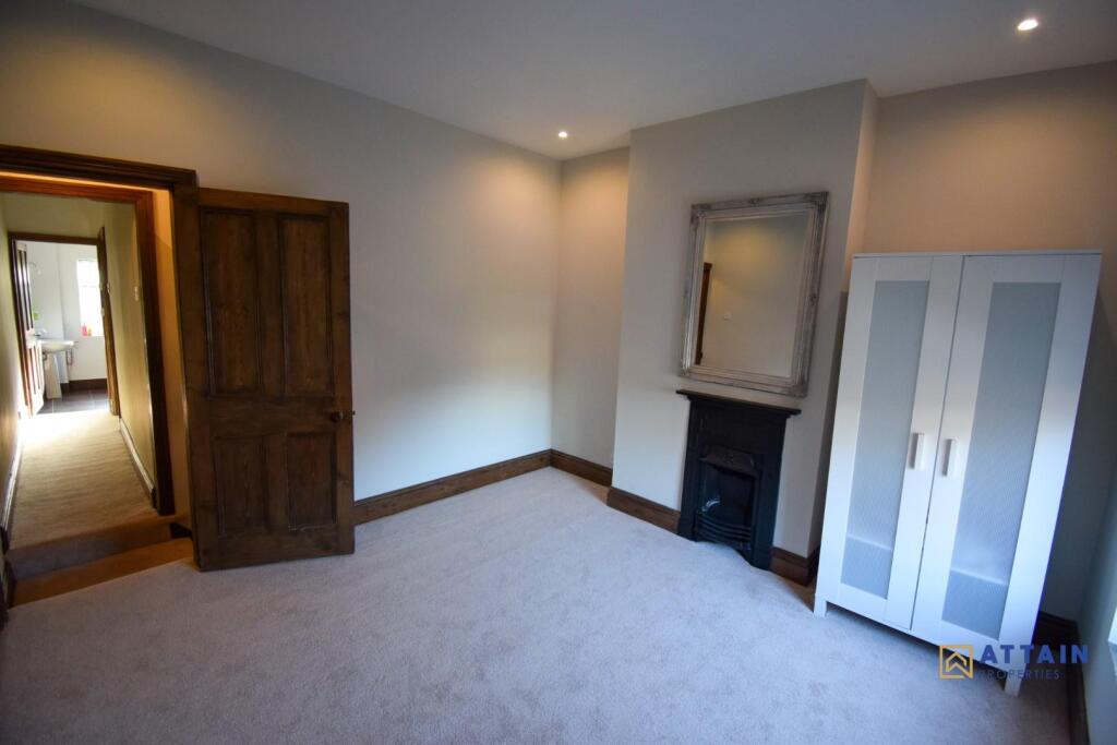 Master Bedroom.jpg