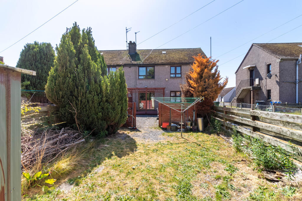 Rear Garden/Rear Elevation