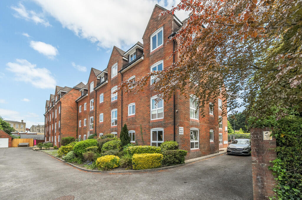 Regal Court, Warminster