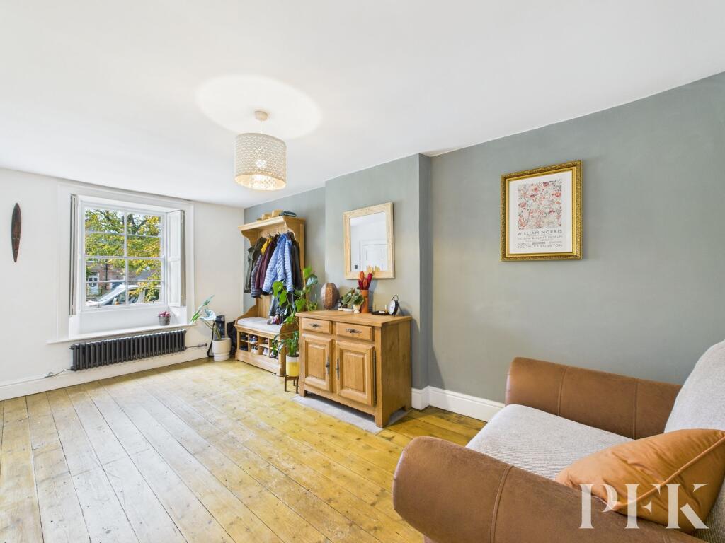 Dining Room / Boot Room