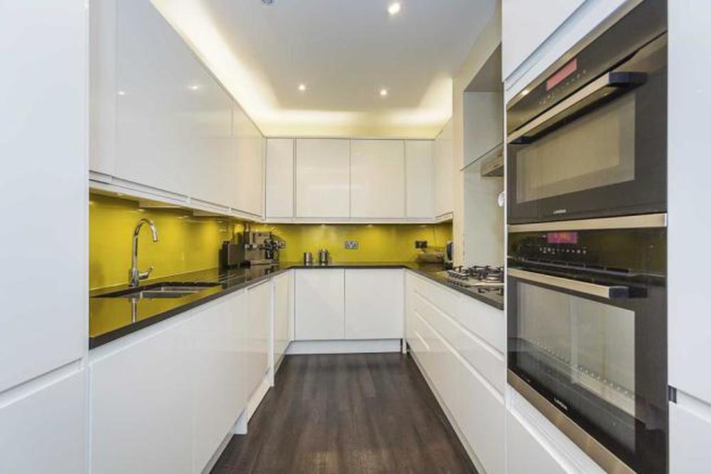 e3252a3b1e29e7e74f7cb2800ece931d2a1c52b0.1000x667.