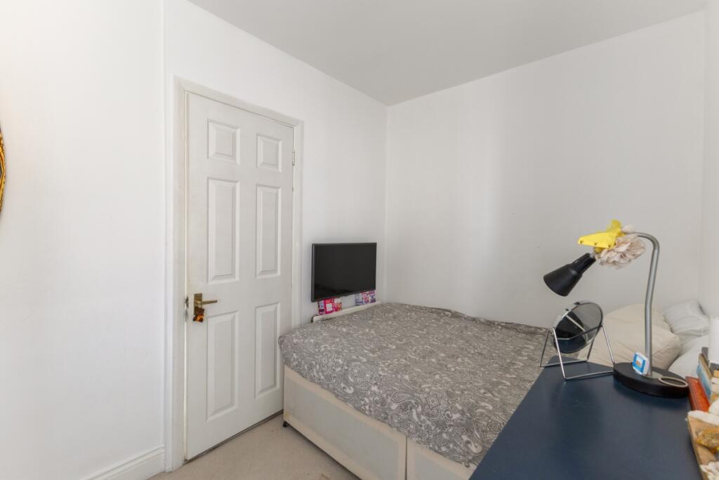 94937_80B-Bathurs...