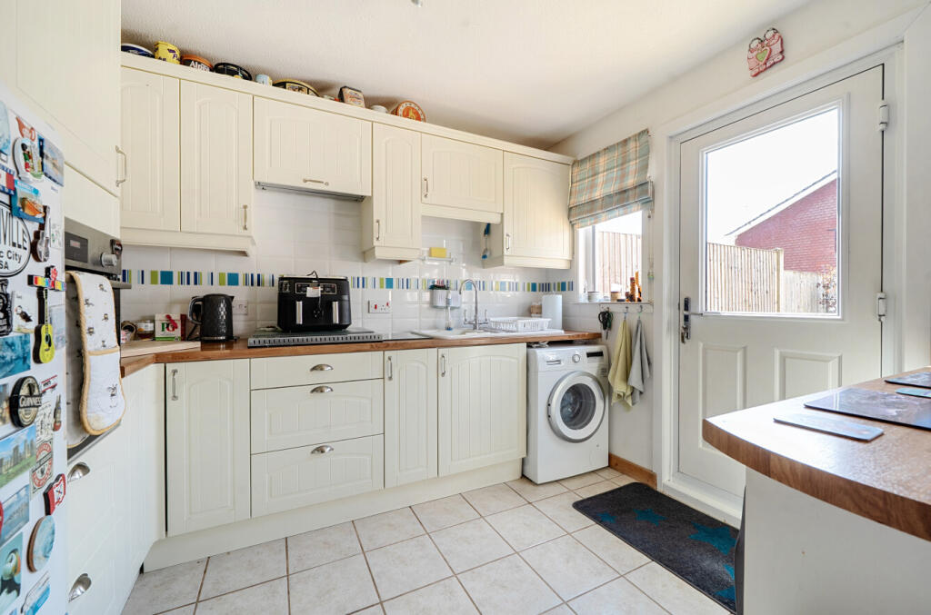 1302520-14-686bc0...