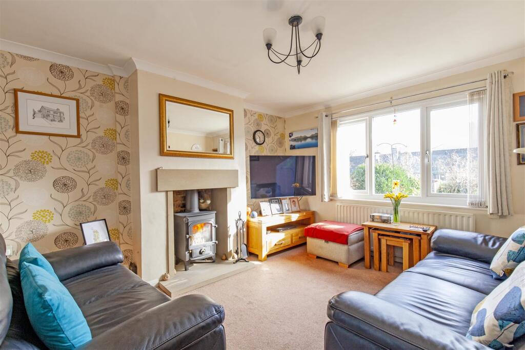 Reception Room-2.jpg