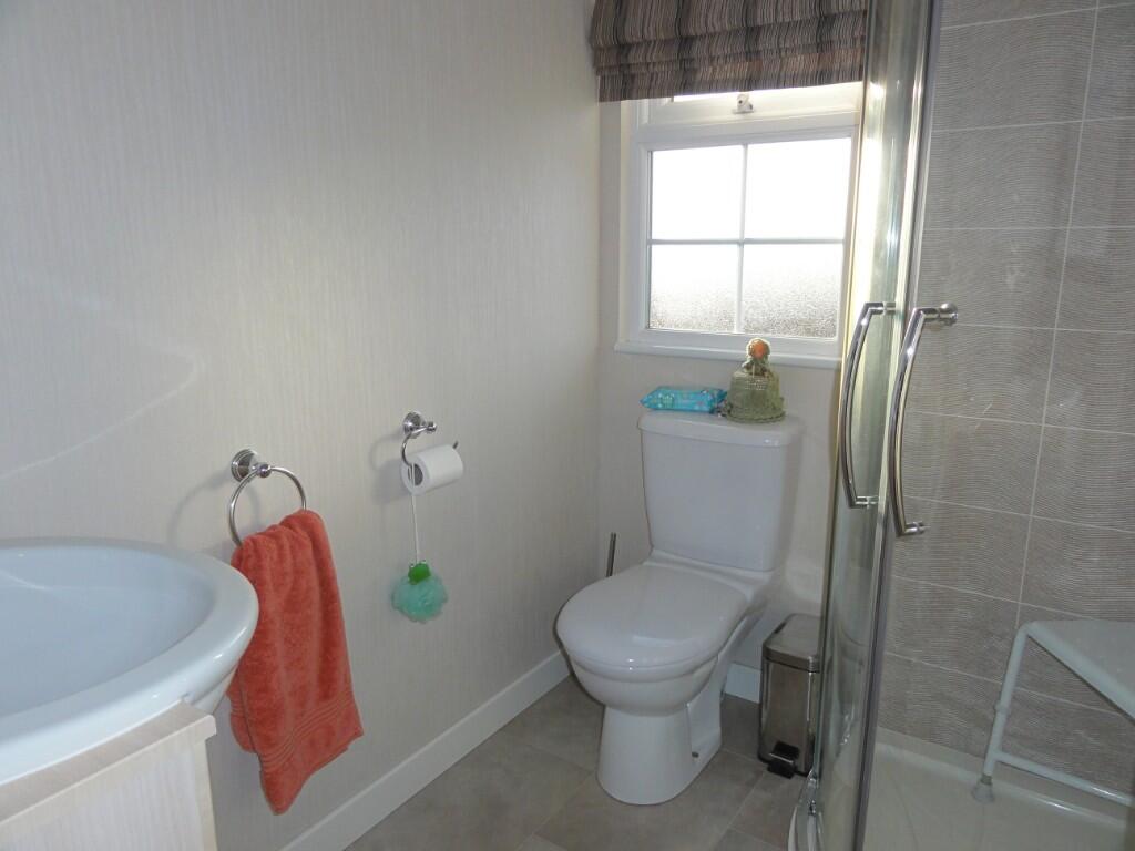 En-Suite Shower/w.c.