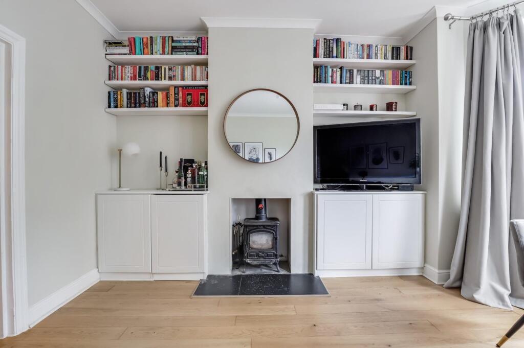 05-2348JHPropWorld - Flat 2, 57 Cator Road - 13 - 