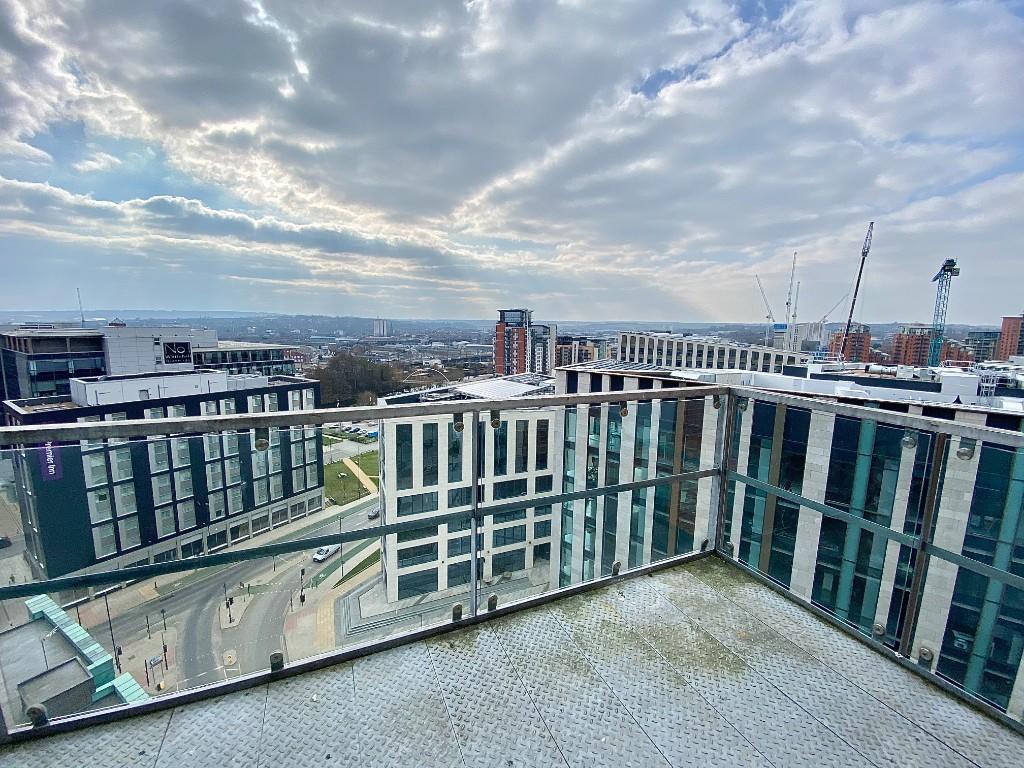 SOUTH FACING BALCONY