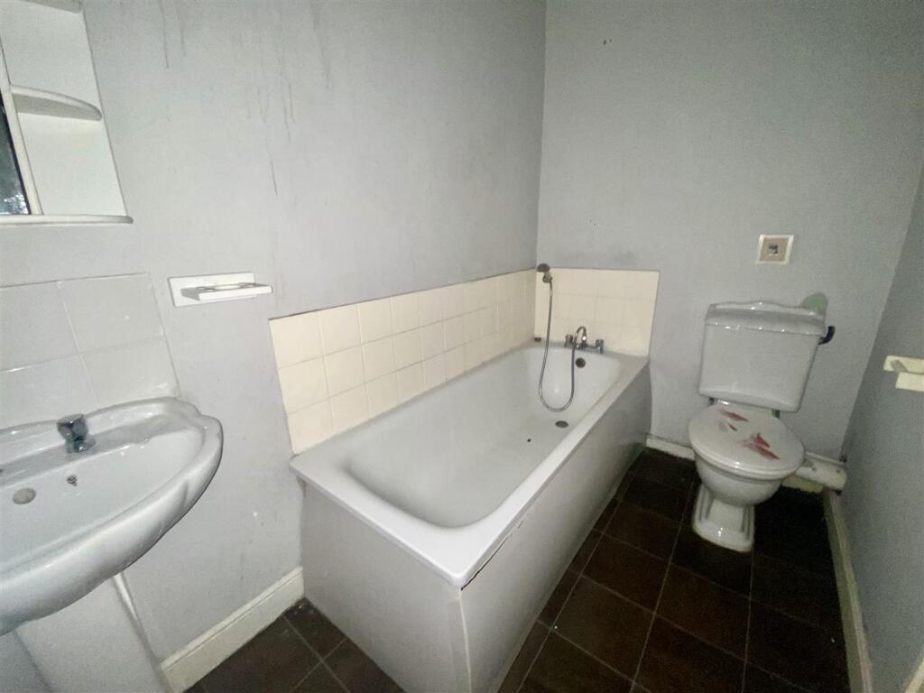 59 Old Bank Road 5.jpeg