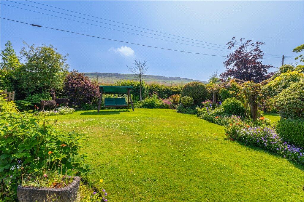 Lawned Garden