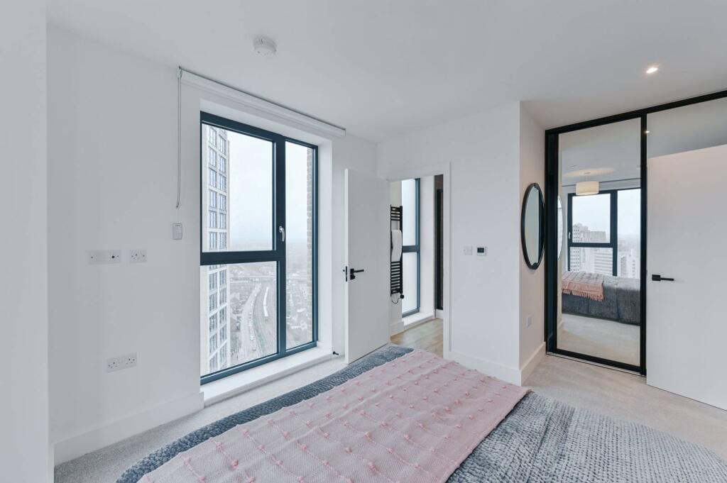 London Square Croydon, Croydon, CR0