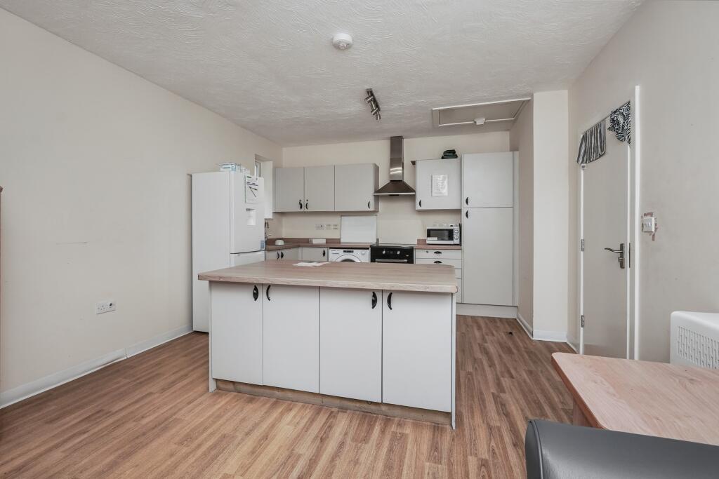 63 Romney Road, Ashford, Kent, TN24 0RR