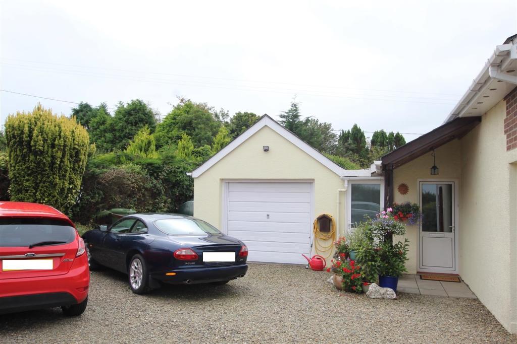 Integral Garage
