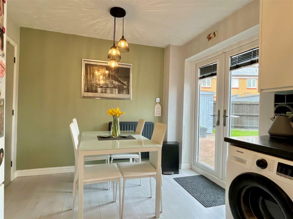 Dining Space.jpg