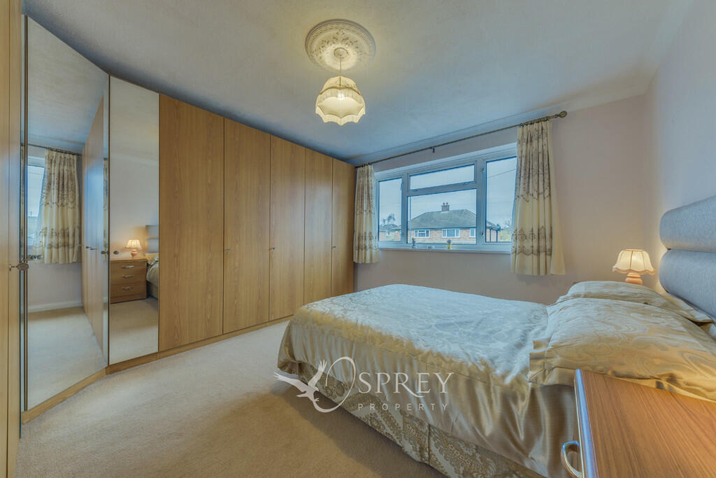 Principal Bedroom...