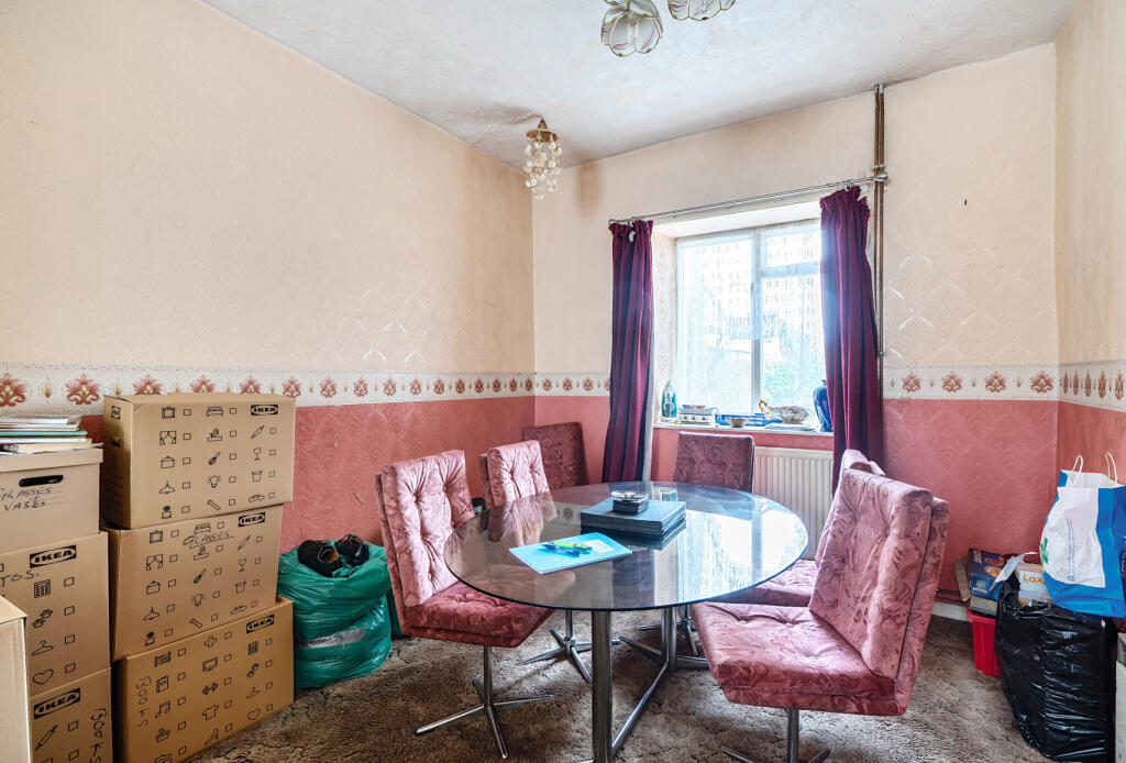 1343372-2-68a727b...