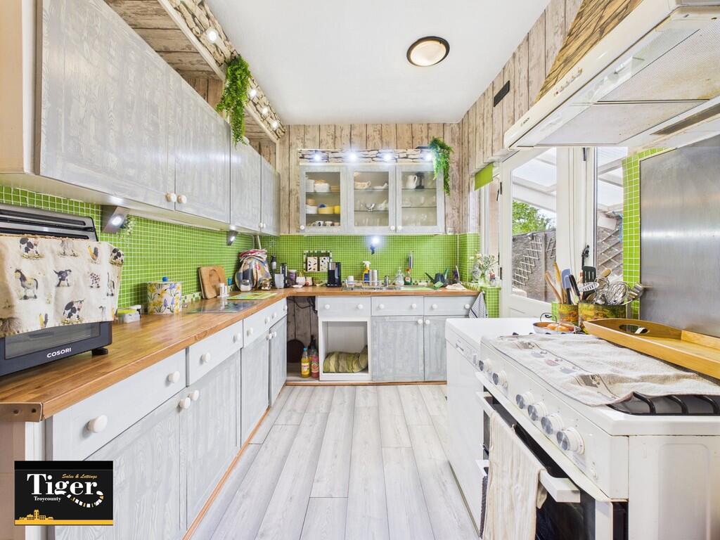 CAM03440G0-PR0350...