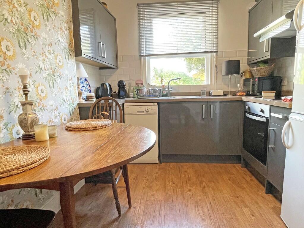 Kitche/Diner