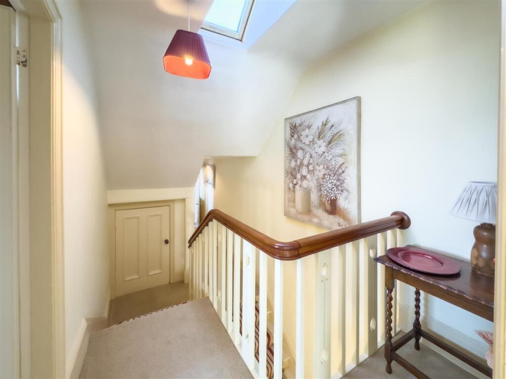 SECOND FLOOR LANDING