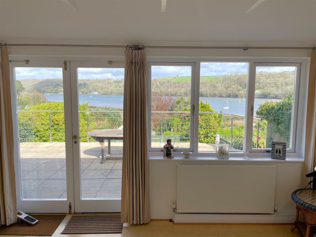 Views from Living area.JPG