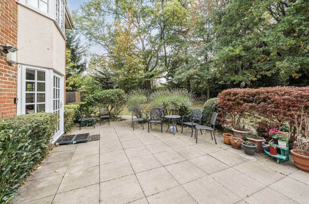 1363104-8-68e5475...