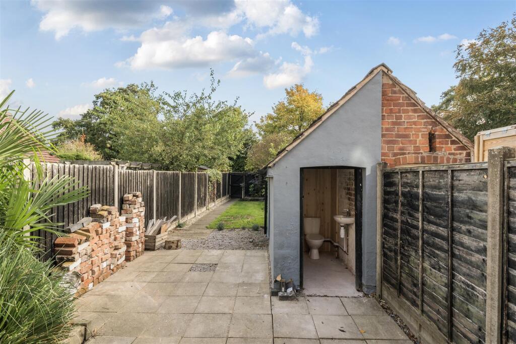 58 Smisby Road, Ashby