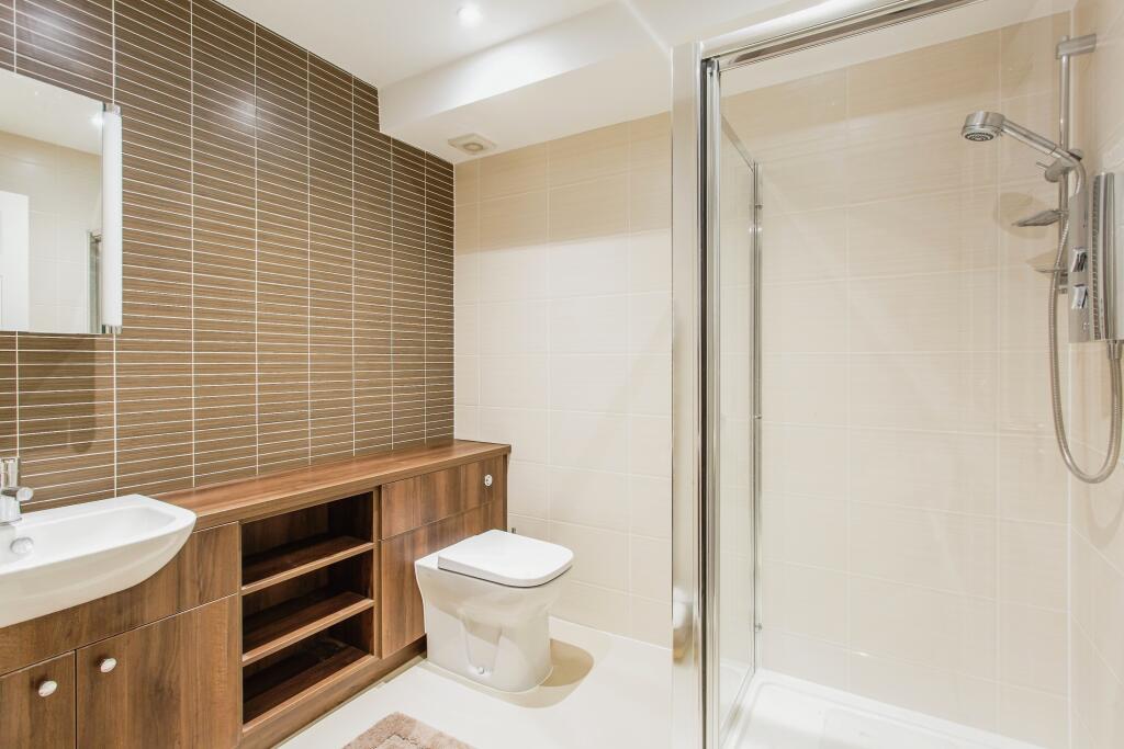 Fitted Shower Room