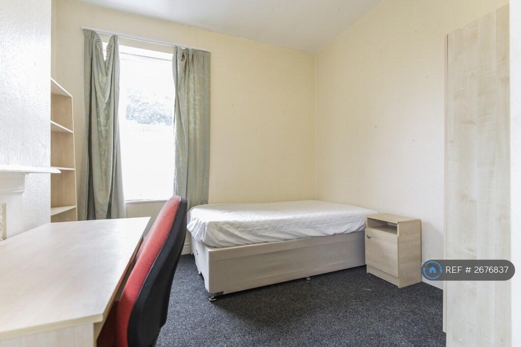 Bed 3
